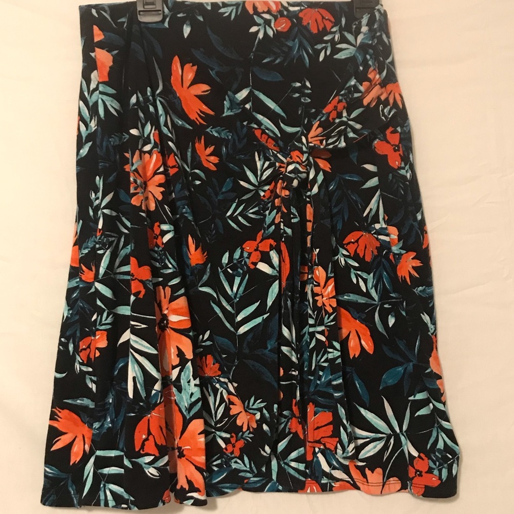 Adrienne vittadini floral print skirt wrap look